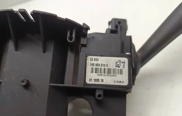 Volkswagen Caddy Wiper control stalk 1K0953519J 01203516 20351612972241