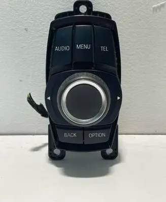 BMW 3 F30 F35 F31 Head unit multimedia control 033623101 140426R0 9261704