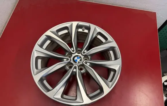 BMW X3 G01 R19 alloy rim 6877326
