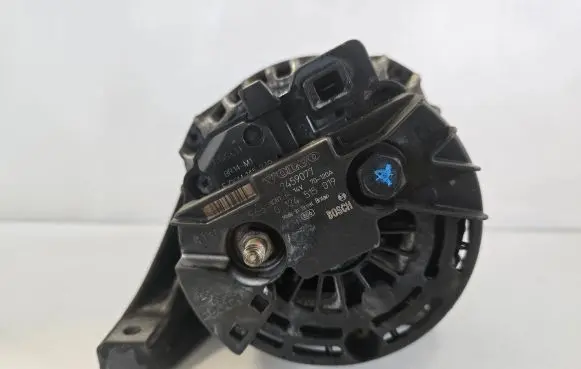 Volvo C70 Generator/alternator 9459077 0124515019