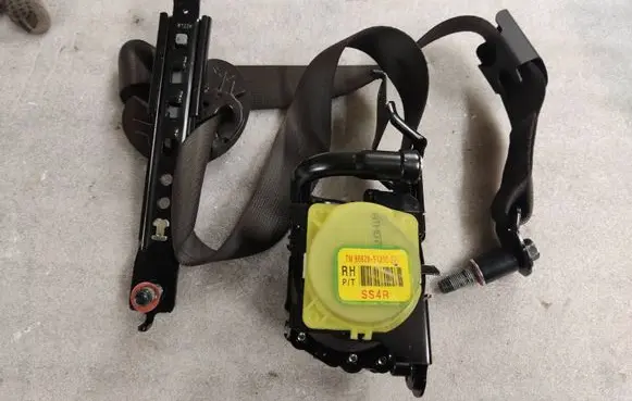 Hyundai Santa Fe Front seatbelt 88820S1200 SS4R