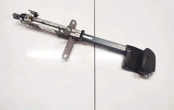 Honda FR-V Seat back rest lock catch 