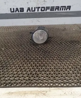 Toyota Avensis T250 Front fog light 812200D040