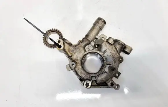 Nissan Murano Z50 Oil pump 