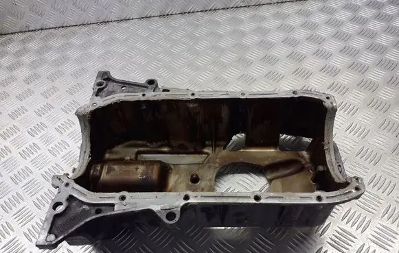 Nissan Micra Oil sump 