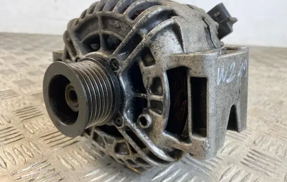 Mercedes-Benz CLS C219 Generator/alternator A2721540102 0124625023