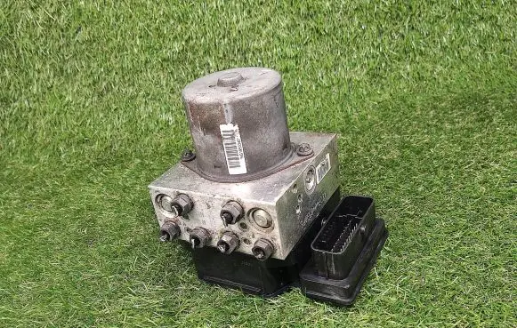 Volkswagen PASSAT CC ABS Pump 3AA614109AP