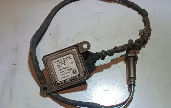 Mercedes-Benz ML W166 Lambda probe sensor A0009050208 1706270329 A2C13004500