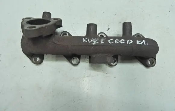 KIA Ceed Exhaust manifold