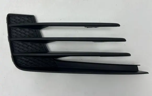 Volkswagen Golf VII Front bumper lower grill 5G0853666F