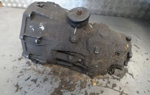 Volkswagen II LT Manual 5 speed gearbox G285R
