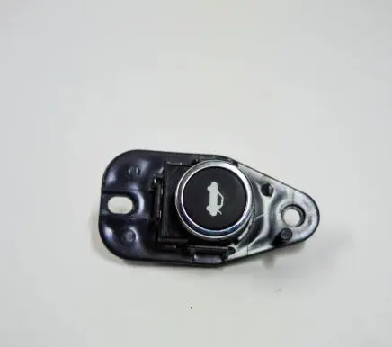 Dodge Challenger Tailgate/boot open switch button 68141864AA