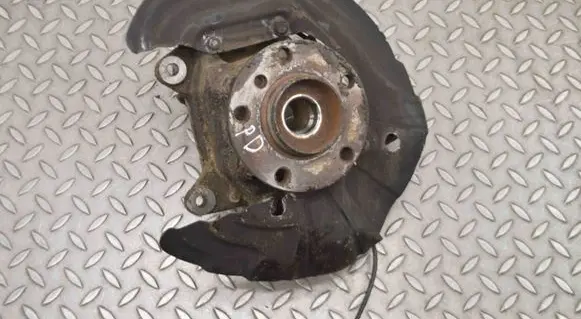 BMW X3 F25 Front wheel hub