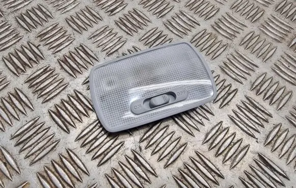 Honda CR-V Rear seat light A05572