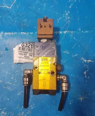 Volvo 960 Valve vacuum 341P2108
