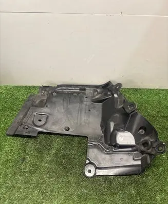 Mercedes-Benz E W213 Heat shield in engine bay 1110950 A2936880300 ANFX253P