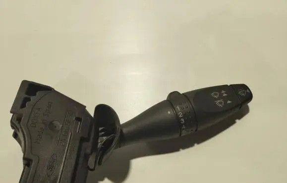 Ford Fiesta Wiper control stalk 1S7T17A553DD