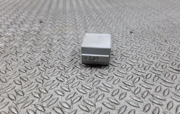 Skoda Octavia Mk2 (1Z) Other relay 1K0951253