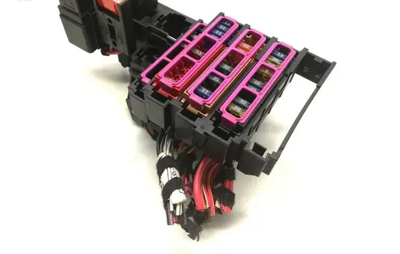 Audi A4 S4 B8 8K Fuse module 8K0971845A