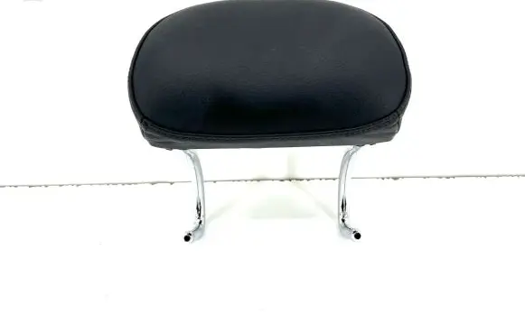Mercedes-Benz CLS C219 Rear seat headrest 