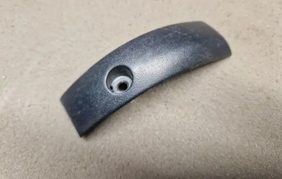 Roof trim bar molding cover