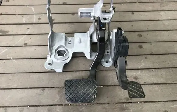 Audi A5 8T 8F Brake pedal 8K1721117
