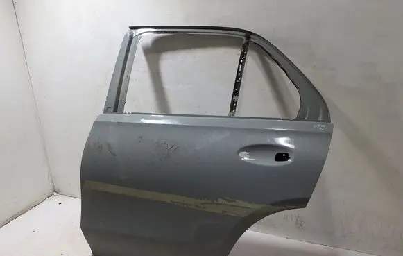 Mercedes-Benz GLE W167 Rear door A1677308111