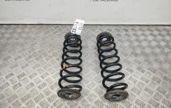 Skoda Yeti (5L) Rear coil spring