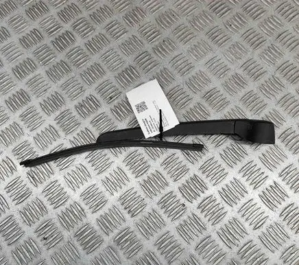 Audi A1 Rear wiper blade arm 82A955425 81A955407A