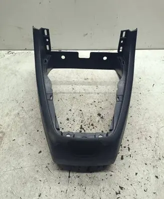 Other center console (tunnel) element