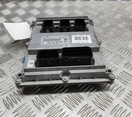 Audi Q7 4M Engine control unit/module 059907309F 0281031650