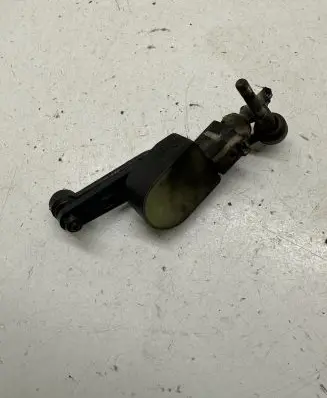 Headlight/headlamp level sensor