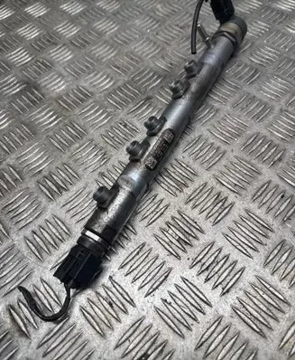 BMW X1 E84 Fuel main line pipe 0445214182 0281002738