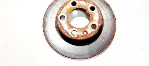 Volkswagen Golf IV Rear brake disc neventiliuojamas