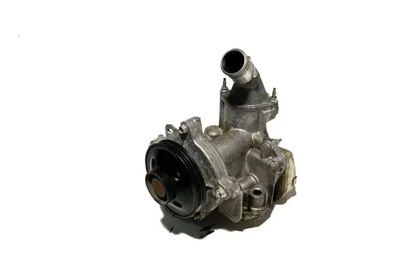 Toyota RAV 4 (XA40) Water pump 2241000432 17037 1603236040