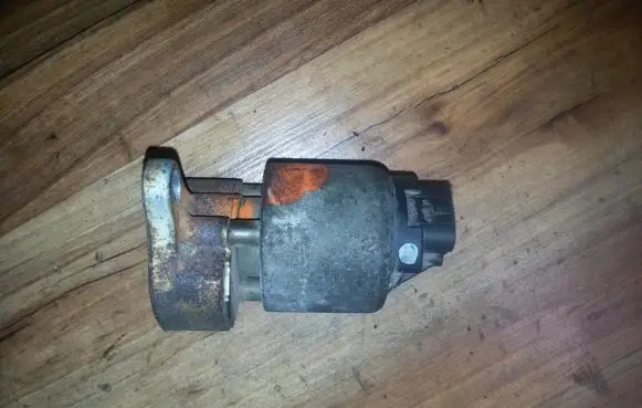 Opel Astra G EGR valve 95232 26142p