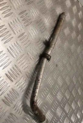Volkswagen Touareg I Engine coolant pipe/hose
