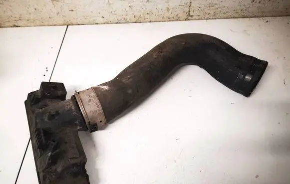 Nissan X-Trail T32 Intercooler hose/pipe 