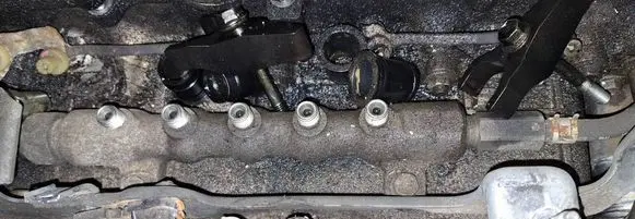Toyota Avensis T250 Fuel main line pipe