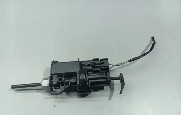 Renault Megane IV Fuel tank cap lock motor 8200305732