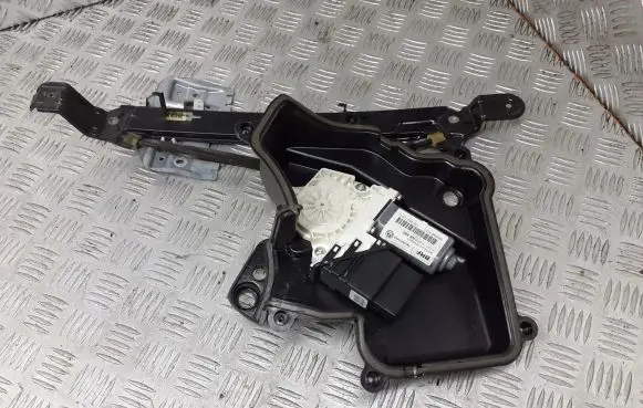 Seat Leon (1P) Front door electric window regulator 1K0959703G