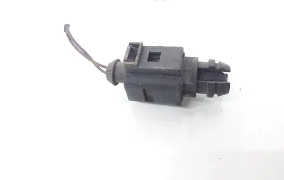 Volkswagen PASSAT B6 Outside/exterior temperature sensor 8Z0820535