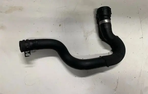 BMW 4 F36 Gran coupe Engine coolant pipe/hose 1436378