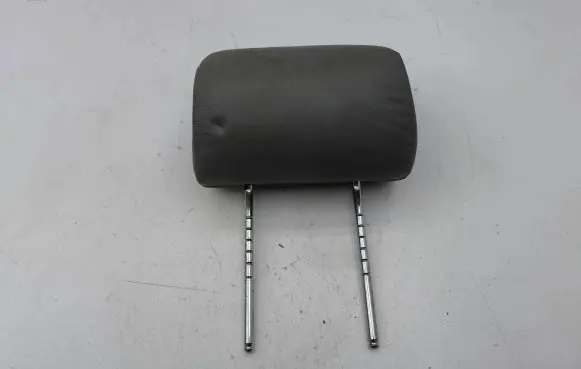 BMW 5 E39 Front seat headrest 