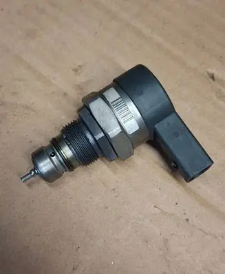 BMW 5 F10 F11 Fuel main line pipe 0281002949 130509 15069838