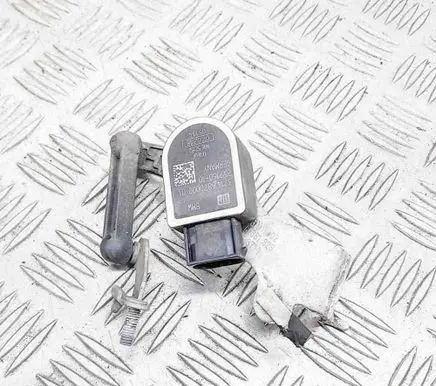 BMW 7 G11 G12 Air suspension front height level sensor 25916010 6870000