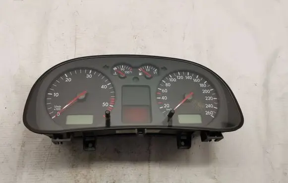 Volkswagen Golf IV Speedometer (instrument cluster) 1J0920826C 0263637063 2432000256