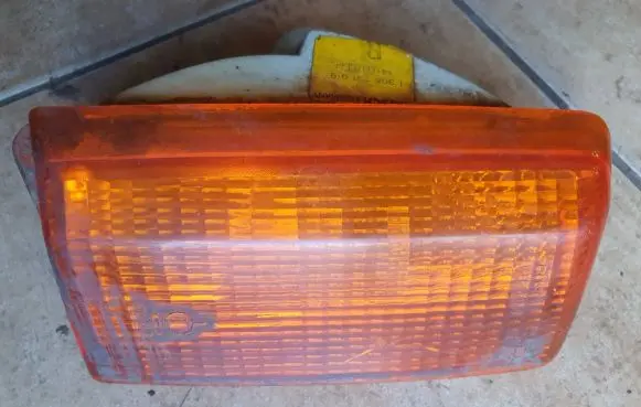 Front indicator light