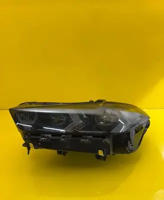 BMW X5 G05 Headlight/headlamp 5A8E115-01