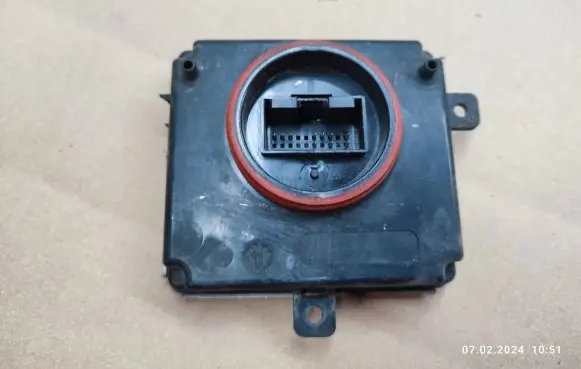 Audi A6 S6 C7 4G Headlight ballast module Xenon 4G0907397D